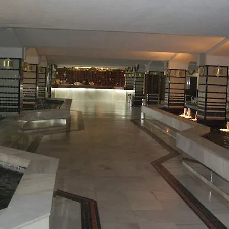 Appart hôtel Benal 2*